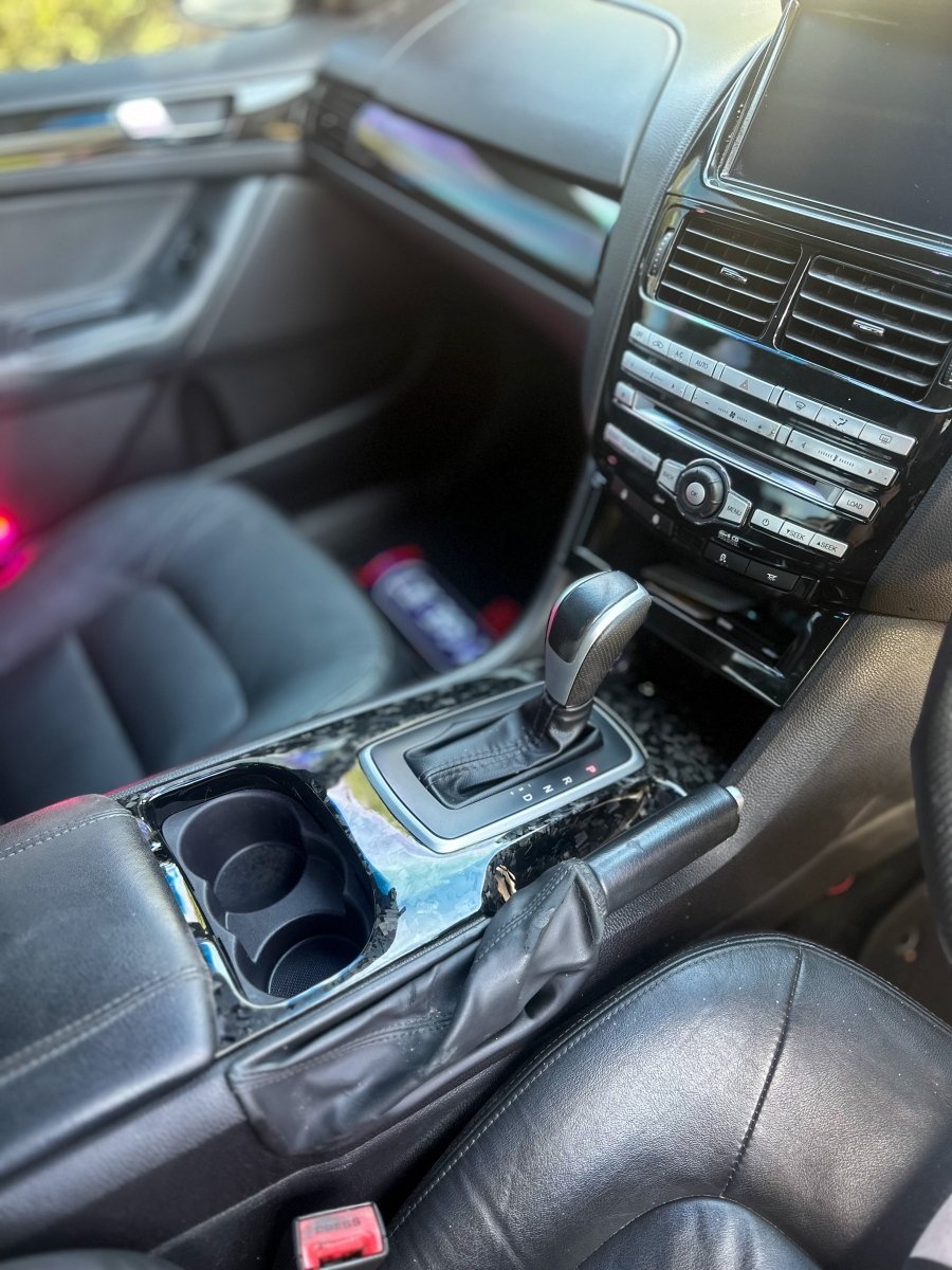 Carbon Fibre Shifter Surround – Ford Falcon FG & FGX XR6, XR8, G6E (2008–2016)