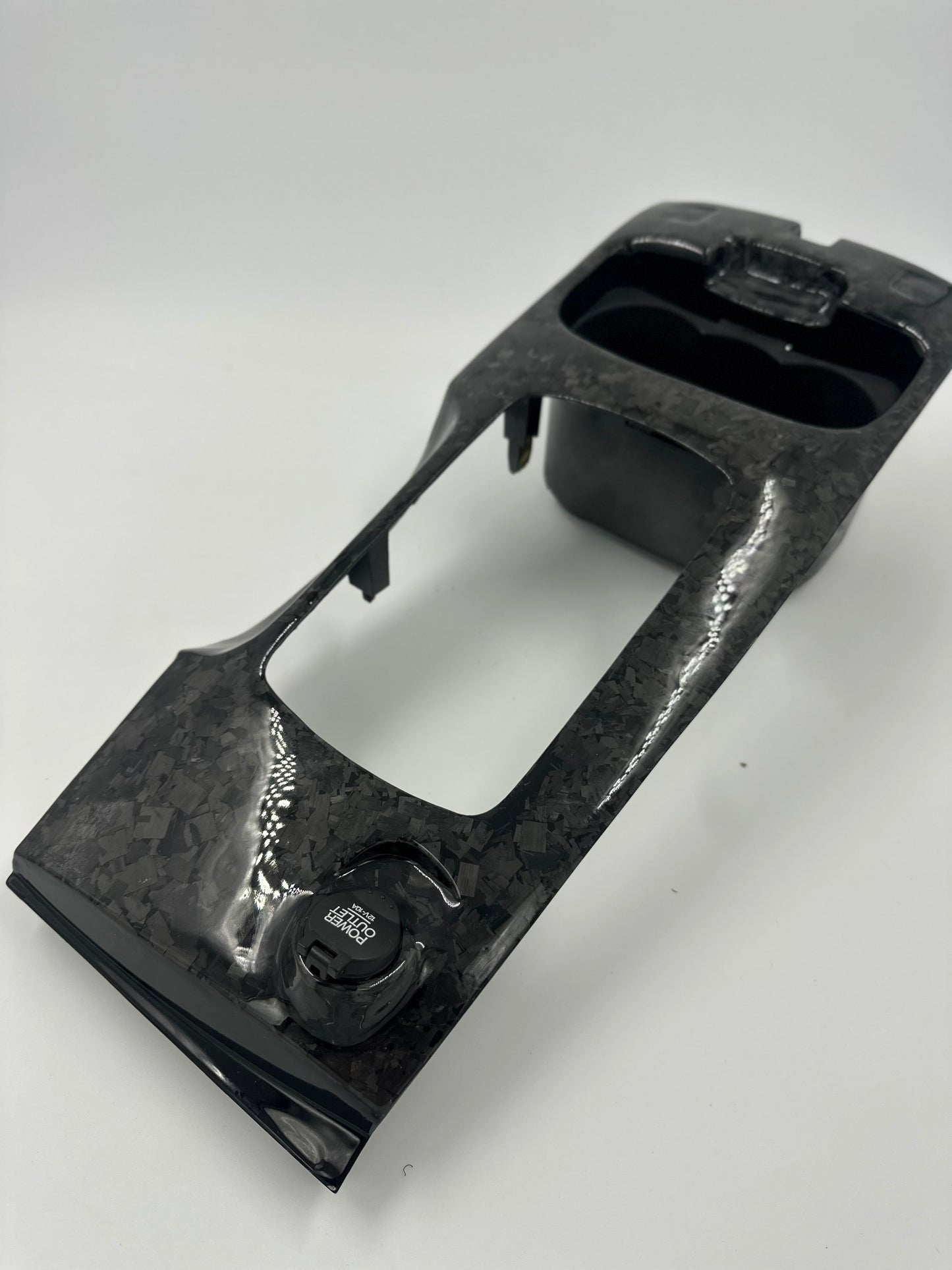 Carbon Fibre Shifter Surround – Ford Falcon FG & FGX XR6, XR8, G6E (2008–2016)